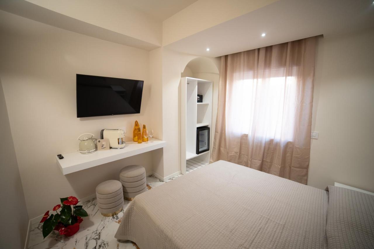 B&B Dominus Luxury Rooms Тропеа Екстериор снимка