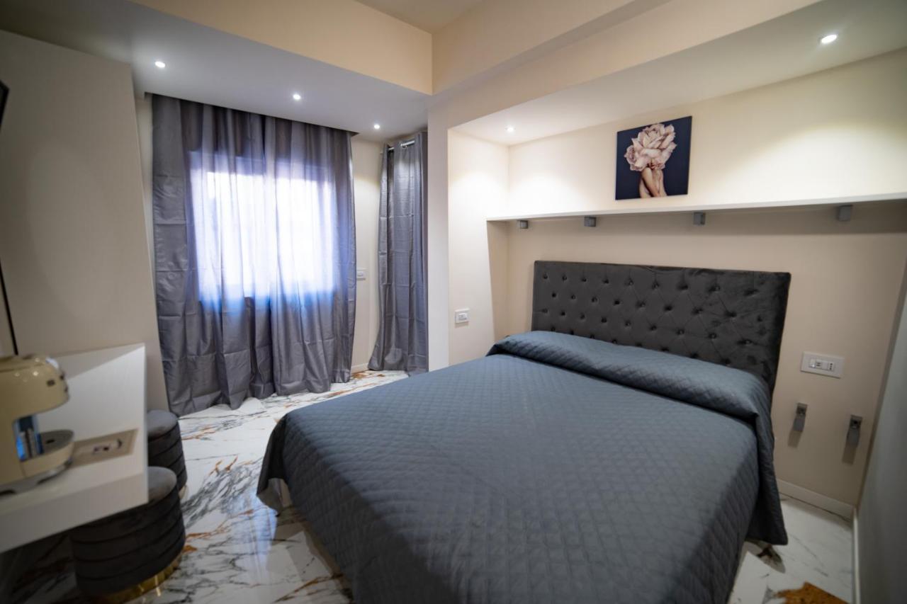 B&B Dominus Luxury Rooms Тропеа Екстериор снимка